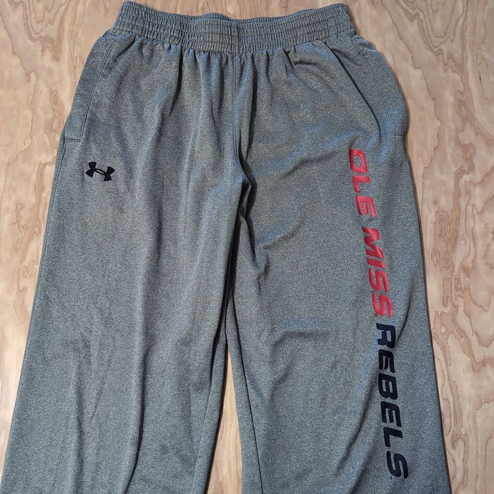Under Armour OLE MISS REBELS MEN'S SWEAT/JOG PANTS, SIZE M, GREY 28x30 Storm Fit